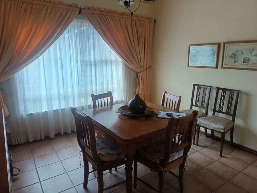 4 Bedroom Property for Sale in El Toro Park Northern Cape